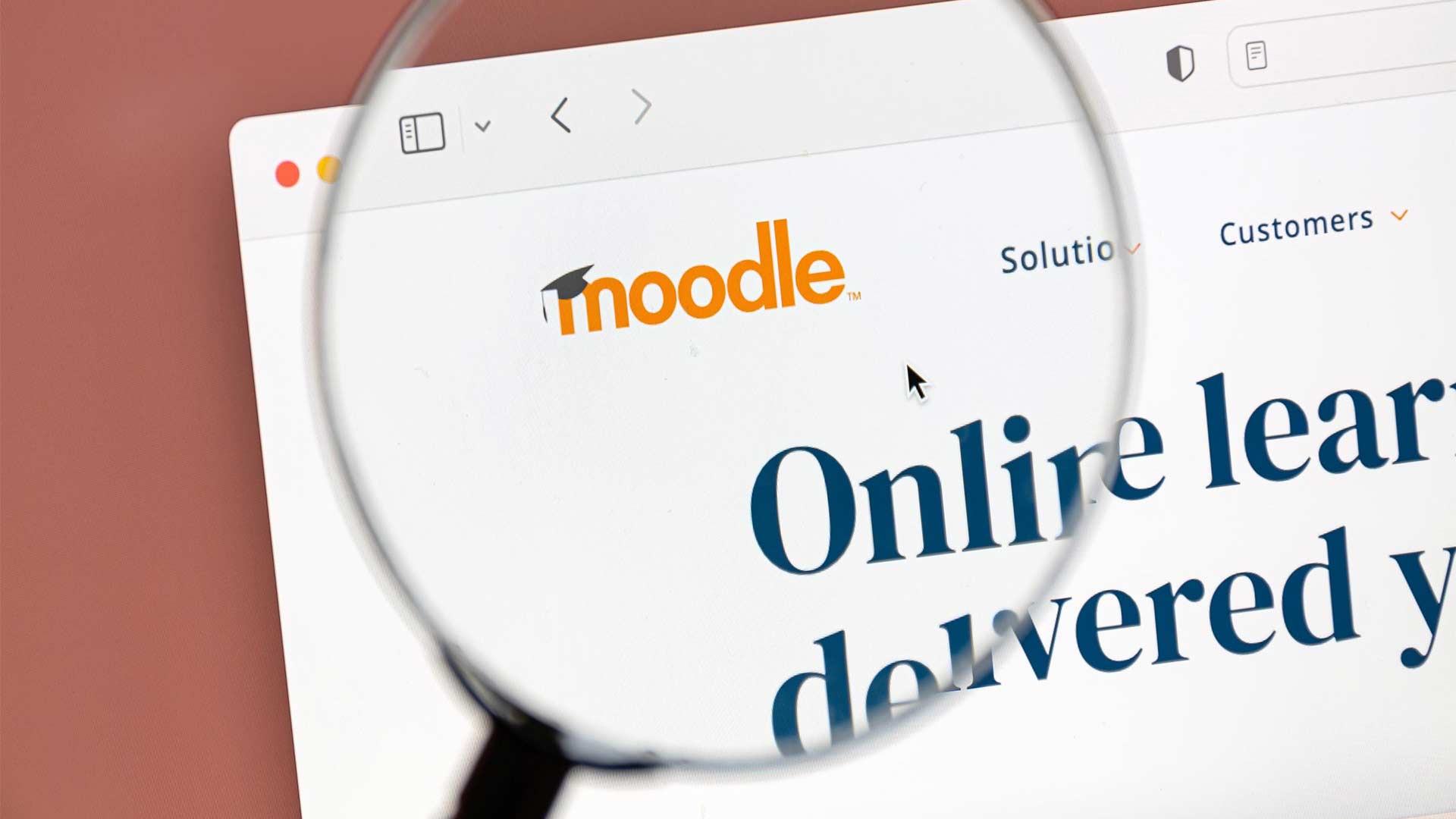 Moodle LMS- Features and Benefits