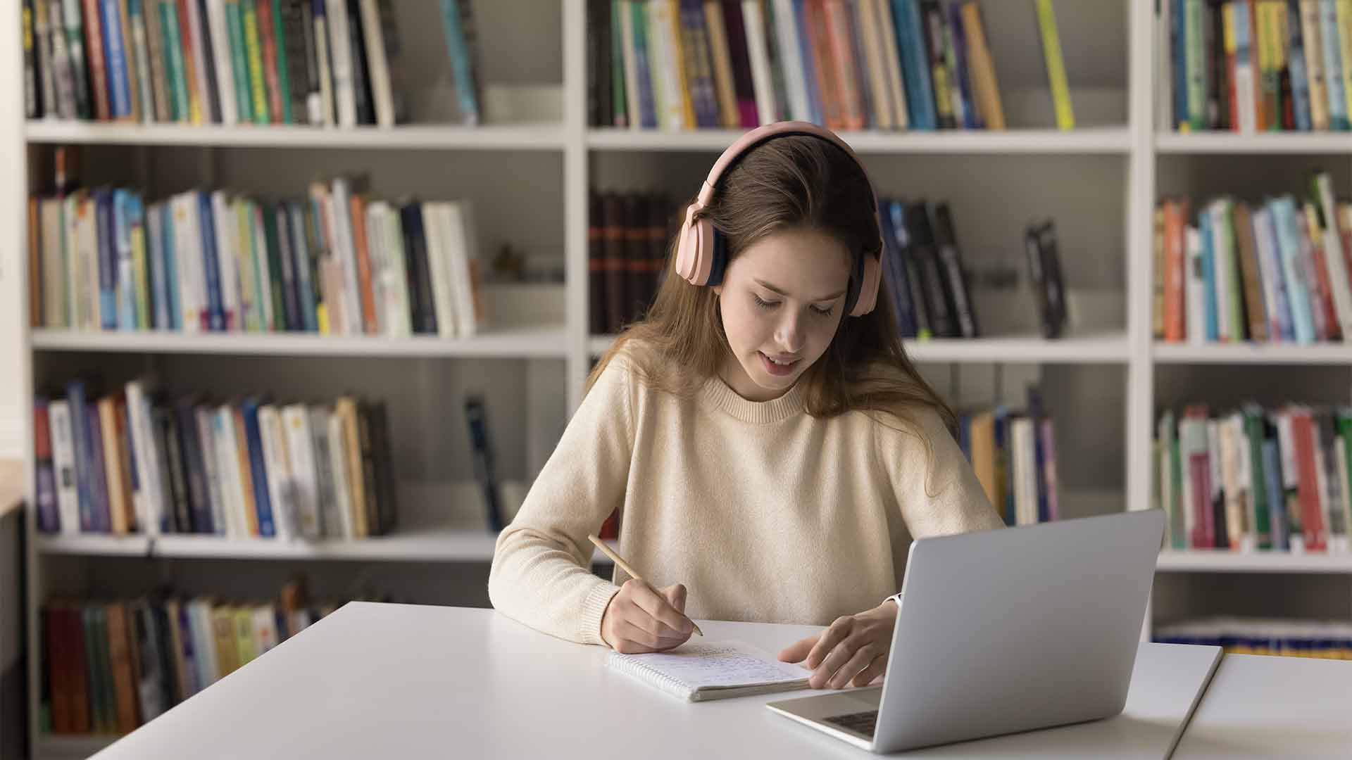 Instructor-Led Training: 5 Essential Factors for Maximum Effectiveness