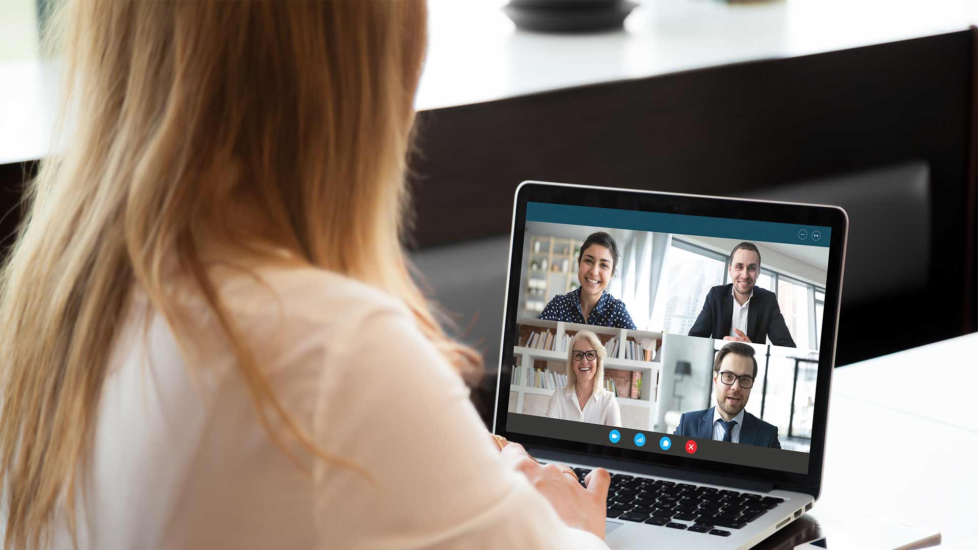 Elevate your Sessions with These 8 Virtual Training Best Practices